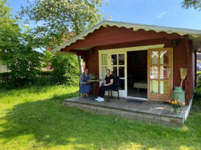 Hyggelig 2-personers hytte på Rinkenæshus Camping